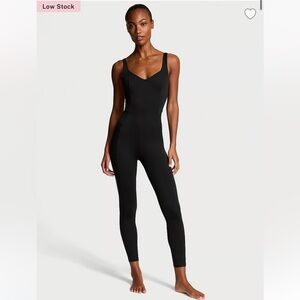 PINK SEAMLESS WORKOUT ONESIE